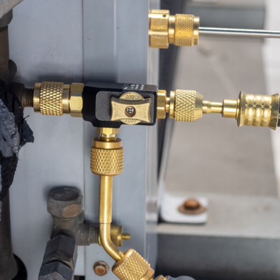 1-4-5-16-valve-core-removal-tool-VC1E-FIELDPIECE 