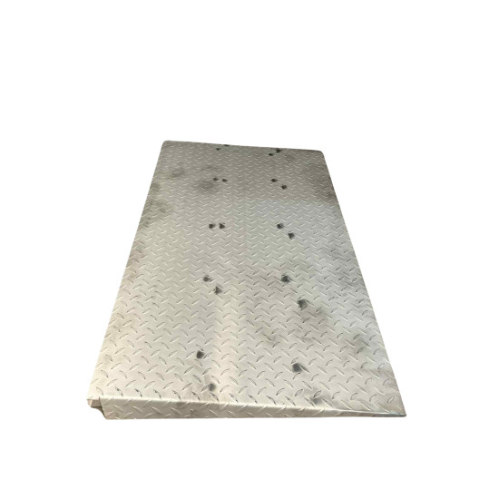 Rampa-thalamou-gkri-metallikh-kritharaki-130-70-7.8cm-Kide